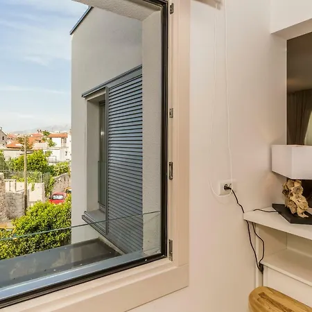 Perla * 스플리트