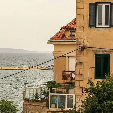 Apartman Perla *